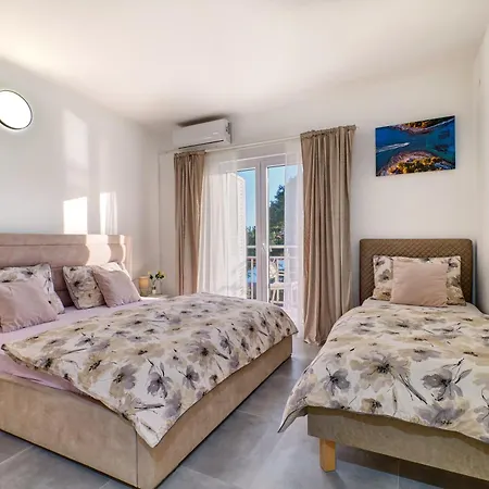 Guest House Lara 3* Mali Lošinj