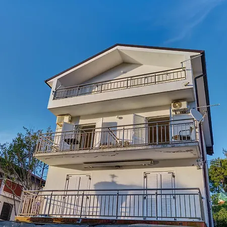 Guest house Calma Sea View