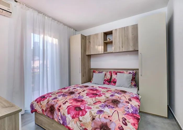 Guest House Lara Maison d'hôtes Mali Lošinj