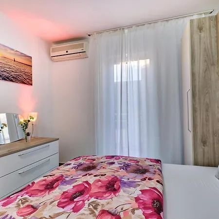 Vendégház Calma Sea View Mali Lošinj