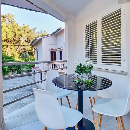 Calma Sea View Vendégház Mali Lošinj