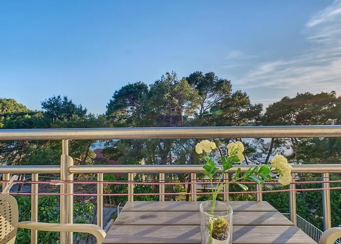 Guest house Eden Sea View Rooms