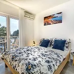Eden Sea View Πανσιόν 3*