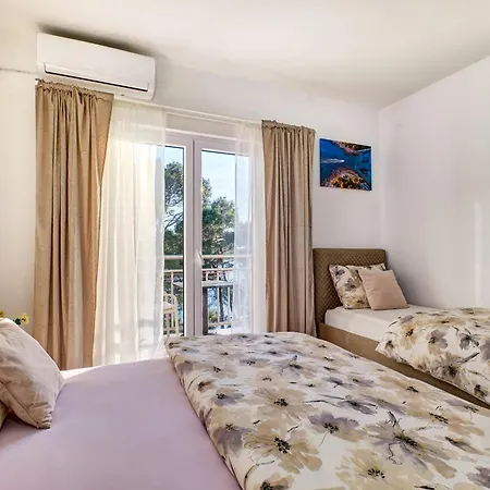 Eden Sea View 3* Mali Losinj