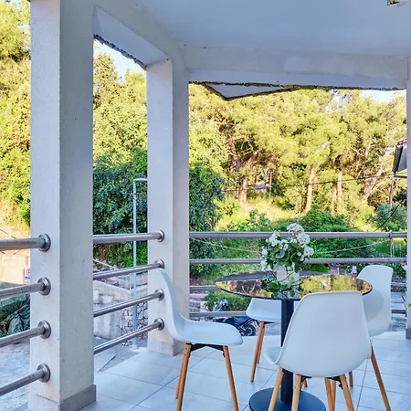 Eden Sea View 3* Mali Losinj