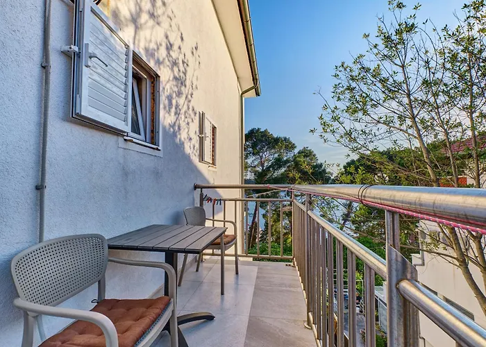 Гостевой дом Eden Sea View Rooms 3*